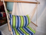 Castaway Single size Padded swing