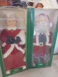 Motion Mr. and Mrs. Claus Animated Dolls