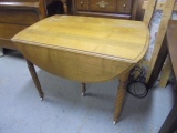 Antique Oak Double Dropleaf 5 Leg Table