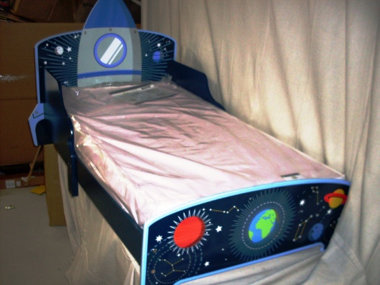 Spaceship Toddler Bed