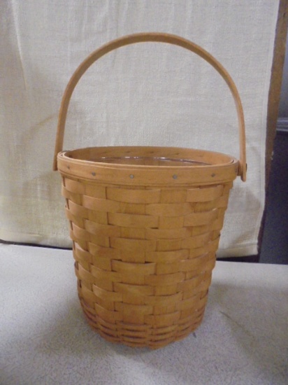 1992 Longaberger Basket w/Protector