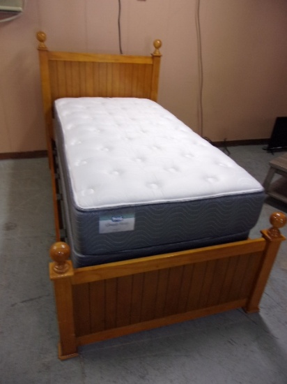 Like New Twin Size Solid Wood Bed w/ Like New All White Simmons No Flip Mattress Set