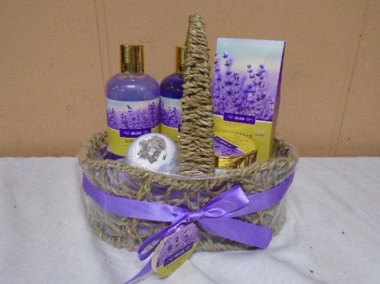Mi Ami Lavender Bath Set
