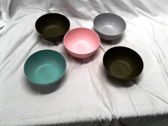 Set of five plastic bowls