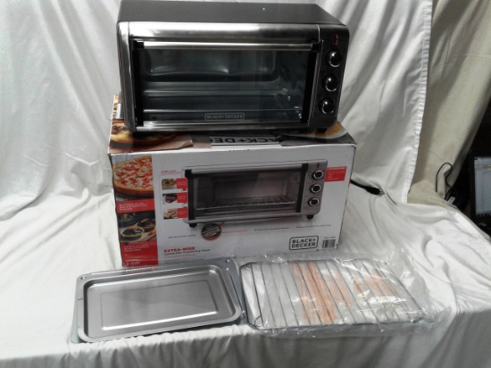 Black and Decker Toaster Oven