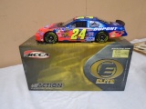 2004 Action 1:24 Scale Jeff Gordon Elite Die Cast Car w/Box