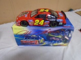 1997 Action 1:24 Scale Jeff Gordon Die Cast Jurasic Park Car w/Box