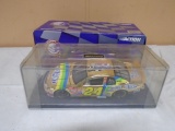 1998 Action 1:24 Scale Jeff Gordon Die Cast Car w/Box