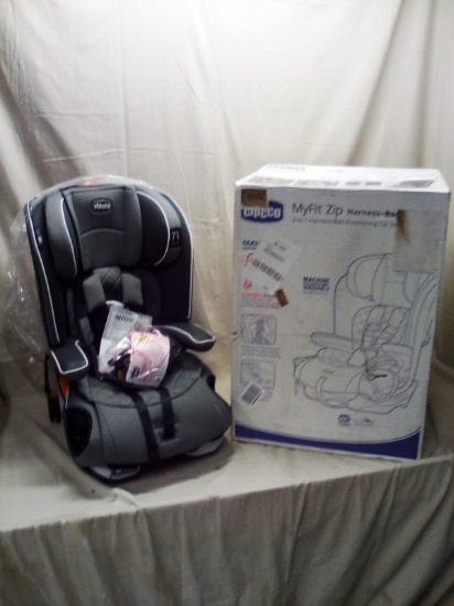Chicco 2-1 MyFIt Zip Harness+Booster Car Seat