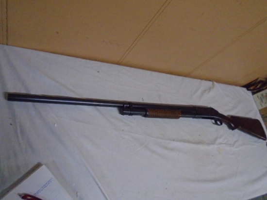 Winchester Model 97 12ga Pump Shotgun (2 3/4" Chamber/Full Choke)