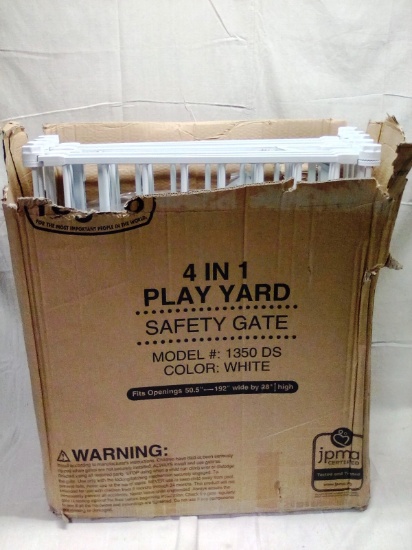 Regalo 4 in 1 Playard with safety gate