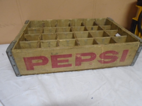 Vintage 24 Bottle Pepsi Wooden Crate w/ Dividers
