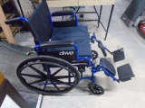 Like New Drive Folding Wheel Chair w/Gel Seat Cushion