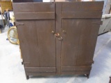 Antique Doule Door Cabinet w/Shelves Inside