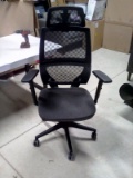 Deluxe Padded Seat Mesh Back Office Chair
