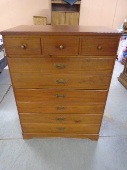 Solid Walnut 4 Drawer Chest of Drawers w/Dovetailed Drawers