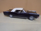 Franklin Mint 1961 Lincoln Continental 1:24 Scale Diecast