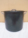 Large Stock Pot w/ Lid