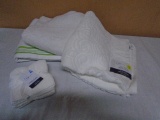 Group of New and Like New Bath Towels and Wash Cloths