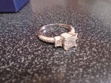 Ladies 14k White Gold Diamond Engagement Ring