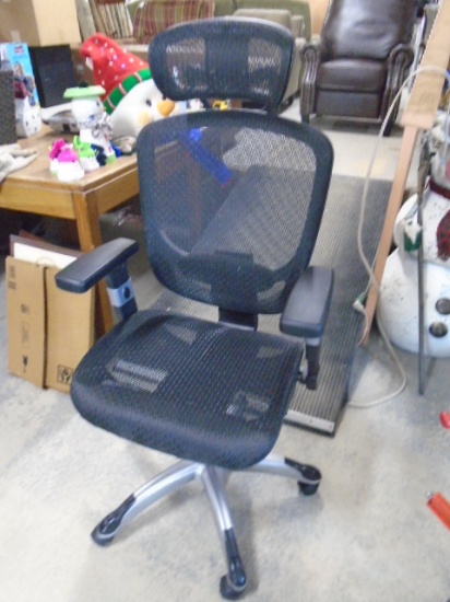 Like New Rolling Office Chair