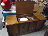 Vintage Zenith Console Stereo w/Turntable and Manuals