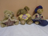 Group of (3) Boyd's Bears and Bunny