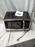 Toshiba .9 CU/Ft Stainless and Black Digital Microwave
