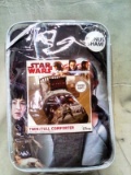 Disney Star Wars Twin/Full Comforter Set