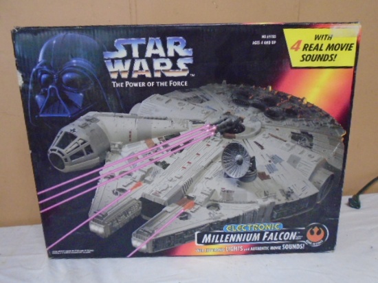 Star Wars Electronic Millenium Falcon