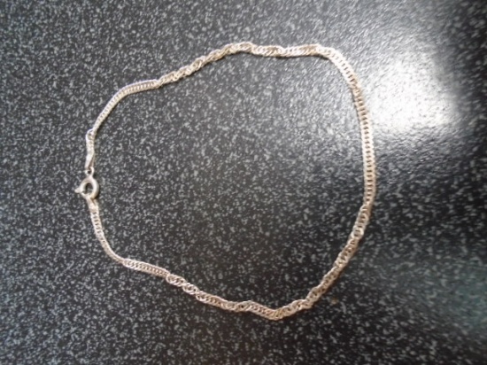 Ladies Sterling Silver Necklace