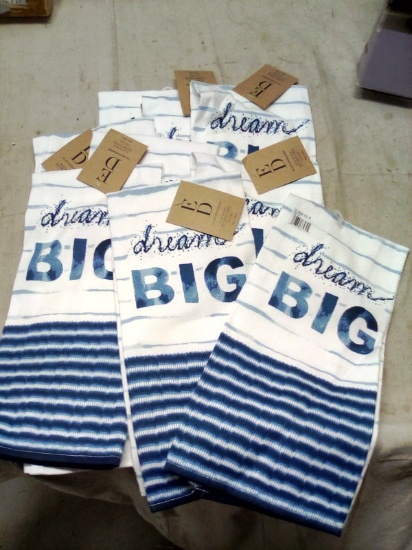 Ellen Degeneres "Dream Big" Flat Woven Hand Towels