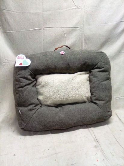 Boots and Barkley Pet Bed