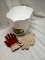 Libman All Purpose Bucket and 2 pair of work gloves