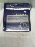 Mikasa Heart Etched Glass Picture Frame