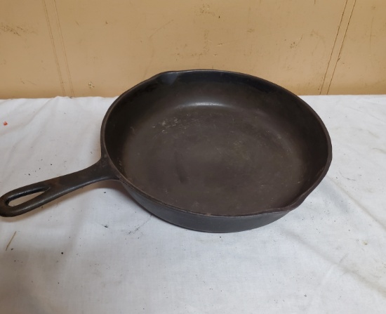 10 1/2in Cast Iron Skillets