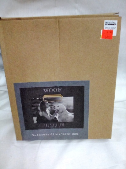 Woof Concrete Sentiment Picture Holder