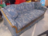 Beautiful Null Floral Print Sofa w/ Matching Accent Pillows