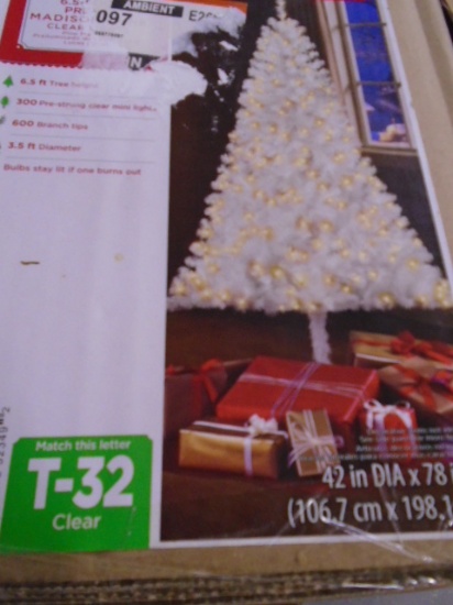 6ft White Clear Pre-Lit Tree