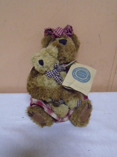 Boyd's Mama Bear w/ Baby