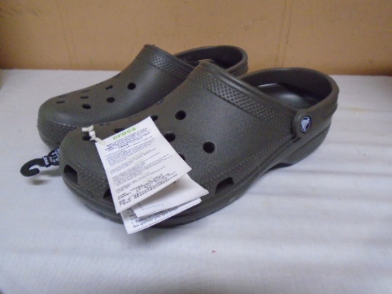 Brand New Pair of Men's Crocs
