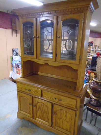 Beautiful Solid Oak 2 Pc. Lighted China Cabinet w/Leaded Glass Doors