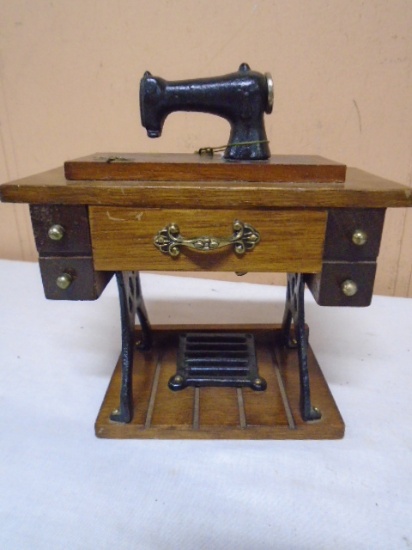 GG Cast Iron & Wood Tredall Sewing Machine Music Box