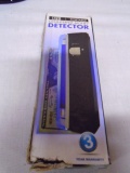 Counterfeit Money Detector