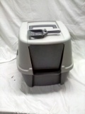 Kitty Litter Box with Closing Door and Scooper