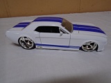 1:24 Scale 1965 Ford Mustang Die Cast Car