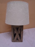 Like New Wood Accent Table Lamp