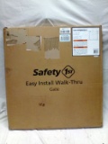 Safety 1st Walk Thru Gate model GA105Whoa1