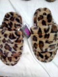 Ladie's Must Havs Slippers