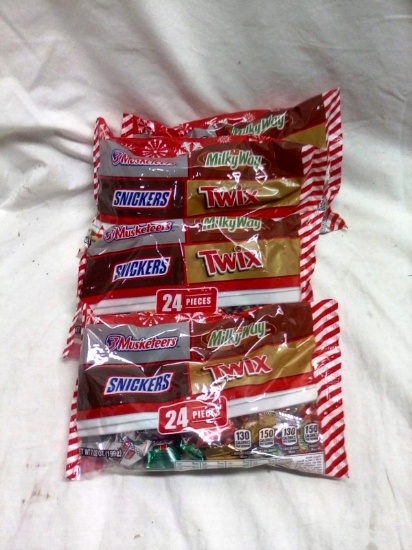 Qty. 4 bags of Misc. Mini Candy Bars 24 Pieces per bag